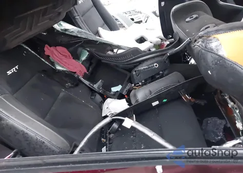 2019 Dodge Durango Srt Awd из США, поврежденный, VIN 1C4SDJGJ2KC550996